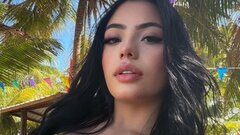 Amber_Rossee
